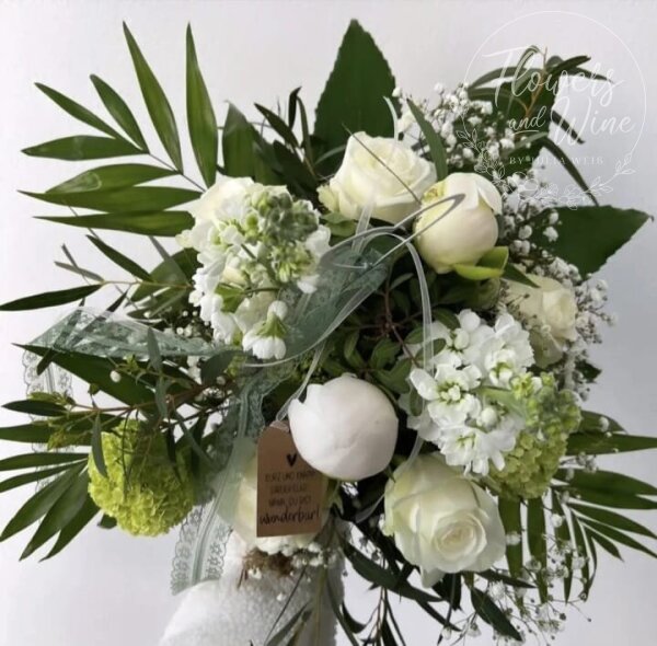 Blumenstrauß Traum in Weiß